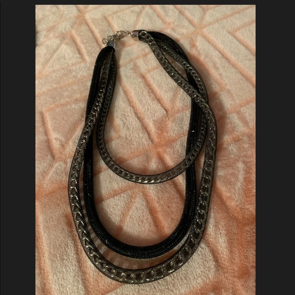 Necklace - Picture 1 of 1